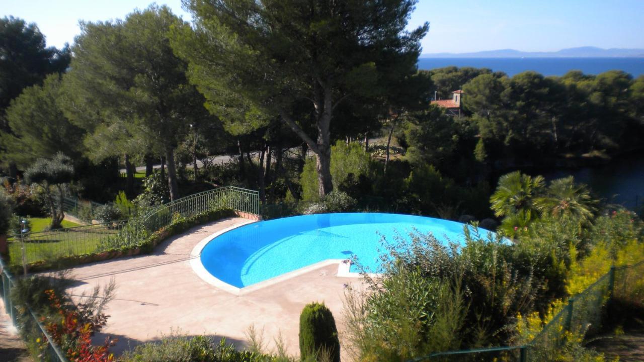 Le Dramont Appartement Vue Panoramique Mer Lac Foret Saint-Raphaël Exterior foto