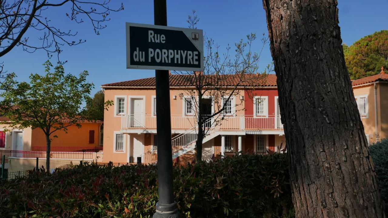 Le Dramont Appartement Vue Panoramique Mer Lac Foret Saint-Raphaël Exterior foto